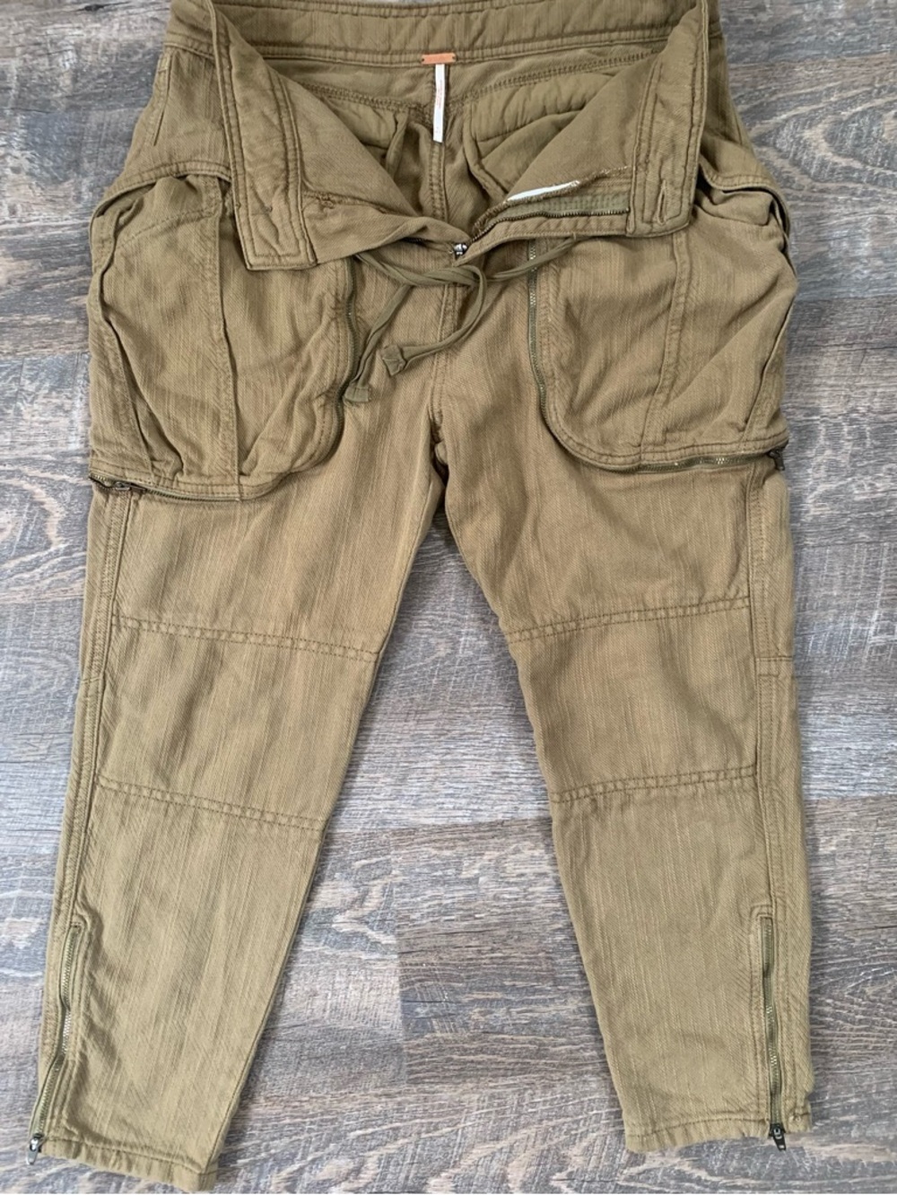 Free People Streetwear Utility Olive Green Gorpcore Zip Capris